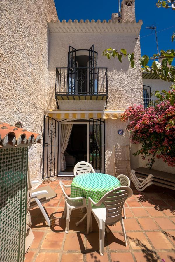 Apartament Pinos 2 Nerja Zewnętrze zdjęcie